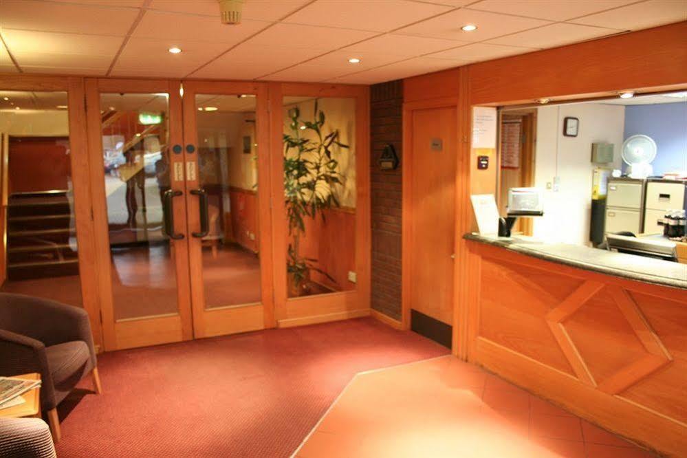 Days Hotel Taunton